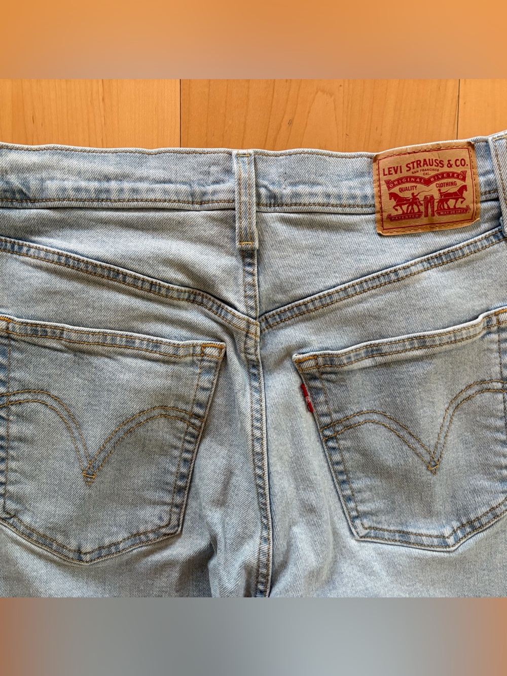 Levi’s Ribcage Straight full length - 32” inseam - Picture 3 of 5